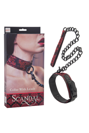    Scandal Collar with Leash